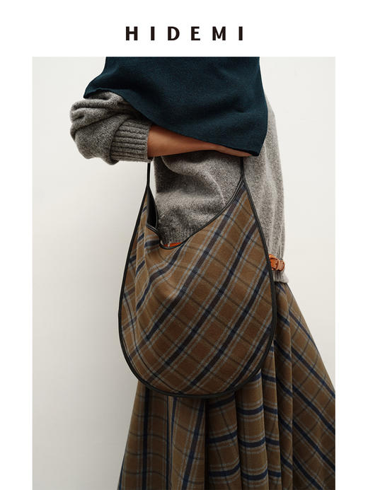 HIDEMI 极简色织格纹拉绒经典月牙包 商品图3