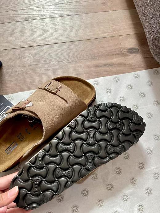 无敌脚感！小卡扣情侣款birk* 勃肯拖鞋。不退可换码～ 商品图2