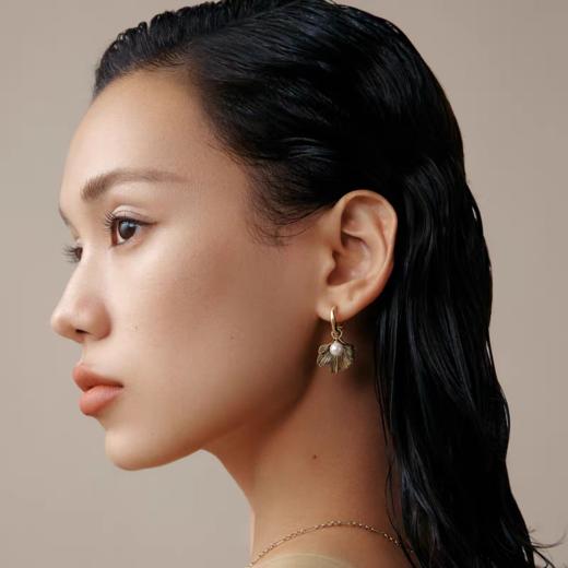 2楼Fellala/翡拉拉「秋叶」系列珍珠耳环叶状耳饰货号925423104吊牌价799实价719 商品图2