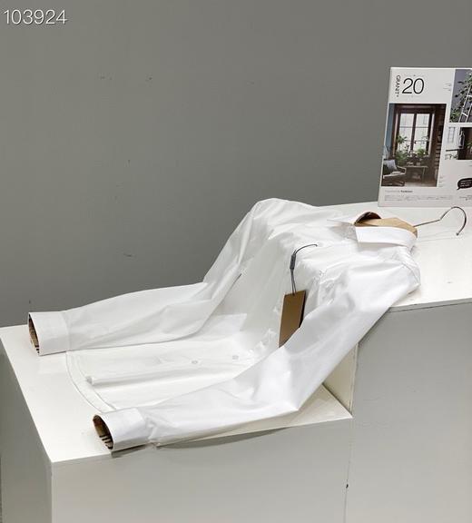 Burberry  巴宝莉 男士专属TB刺绣标识图案弹力棉府绸长袖衬衫 商品图6