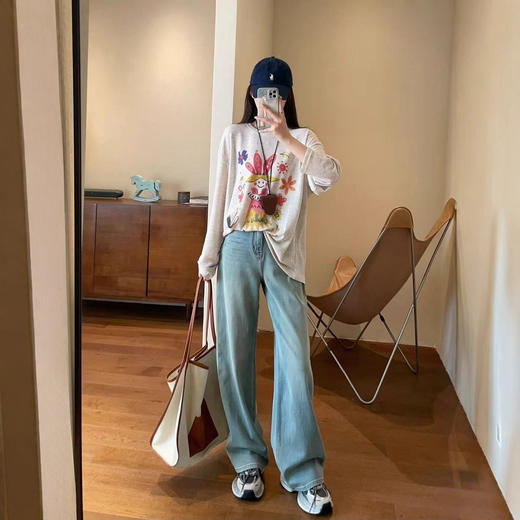 元气减龄！水彩小丑涂鸦轻薄柔软罩衫！宽松显瘦长袖T恤2025秋款！ 商品图3