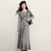 【09/03新品】熙世界格雷系灰色针织套装裙两件套女秋新款斜肩领上衣半身裙套装 商品缩略图3