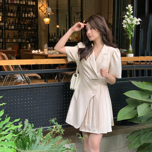 金蘑菇菇 伯克利的夏天/超细冰晶凉感特殊高奢西装裙 商品图0