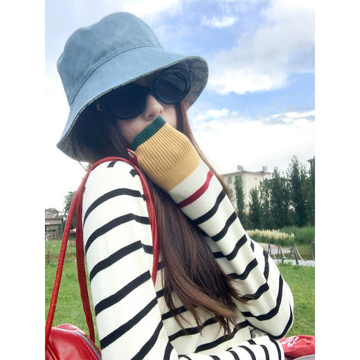 <曾小咸推荐>韩系撞色条纹设计修身显瘦针织 商品图1