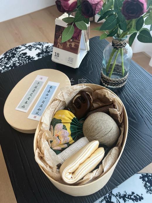 教师节献礼，兰序养生套盒 艾草锤+刺绣香包+真丝眼罩+檀木按摩梳+肉桂+柠檬片 养生+实用+仪式感三合一 心意直接拉满基地直邮 商品图4