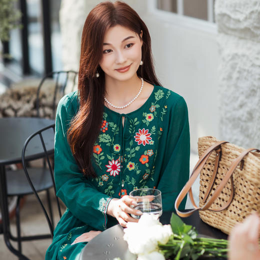 【林栖设计小店】婴儿棉连衣裙墨西哥绣花优雅气质宽松2025秋冬新款长裙女T1954113 商品图5