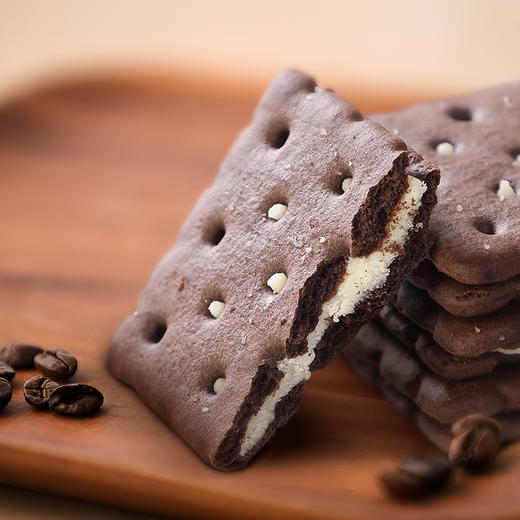 马奇新新 马来西亚进口岩盐香草夹心饼干 休闲零食下午茶 190g*3袋 商品图3