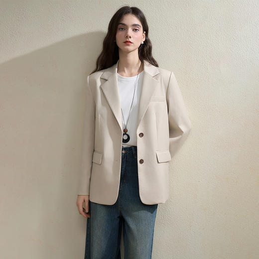 西遇气质职场通勤休闲西装女秋季高级感垫肩廓形西服外套上衣V2951226 商品图3