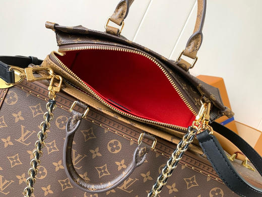 夏季特惠💰850 原单LV 变码芯片 M14236 本款 OnTheGo East West 手袋以涂层帆布呈现 商品图4