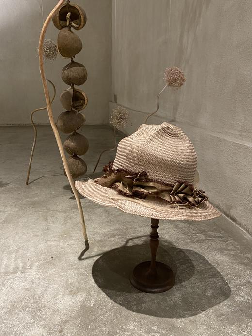 Kreuzzz 25AW  粉褐色BUNTAL金丝草饰带宽檐帽 商品图0