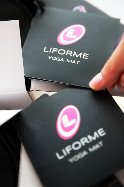 大师瑜伽垫儿，加宽又加长。天然橡胶吸汗防滑专业健身垫C090158 商品图1