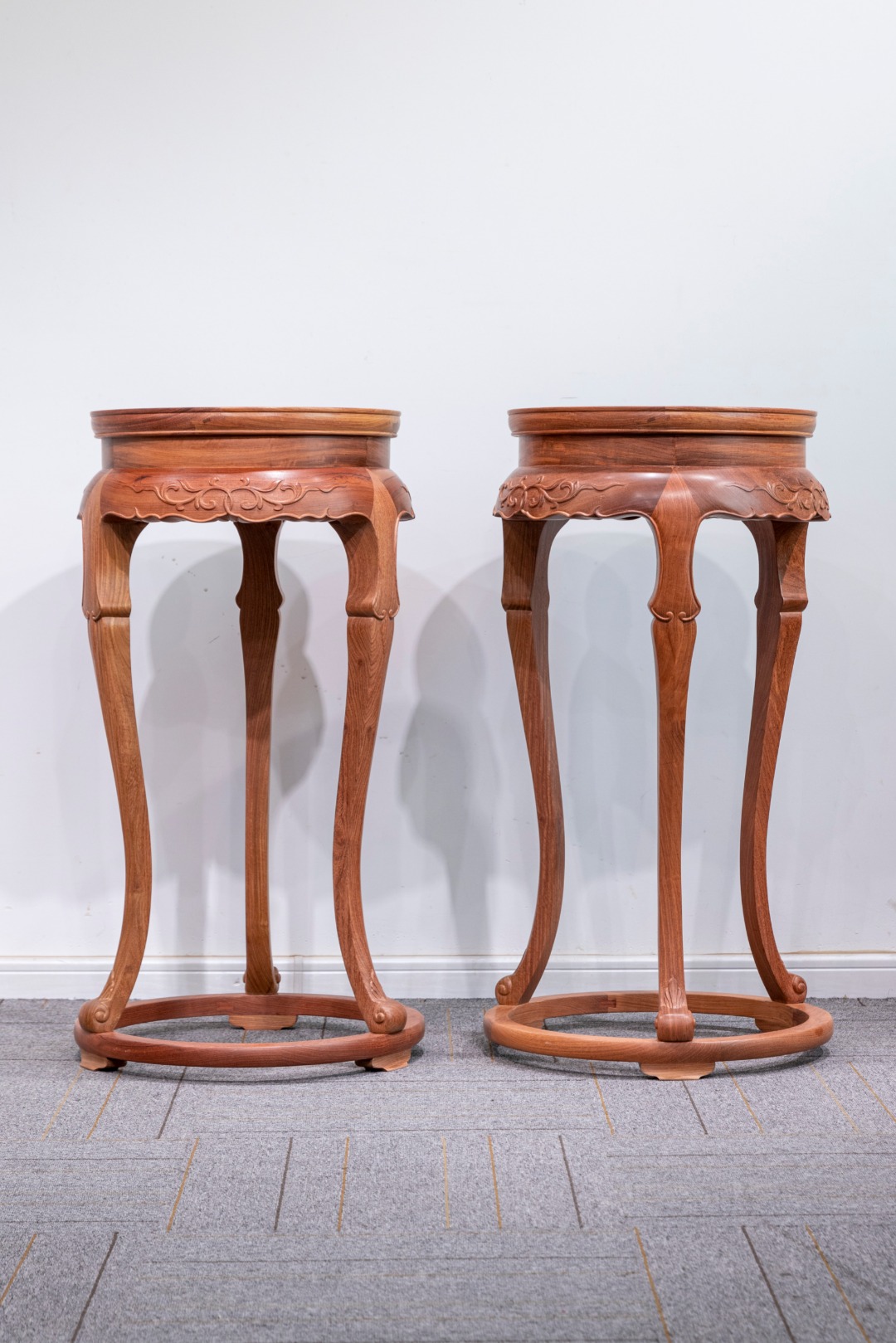 红桥红  家具严选  缅甸花梨（大果紫檀）【89 云石面 王款三足香几】