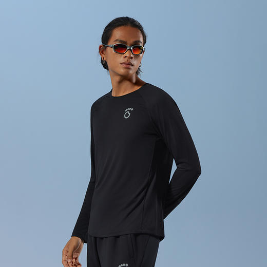 原创单品 ｜ 马孔多男女长袖9代 汗不显科技 速干轻薄透气 腋下一片式 跑步运动 商品图2