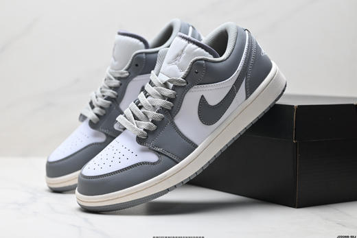 耐克乔丹Air Jordan 1 Low低帮休闲运动板鞋553560-030男女鞋 商品图7