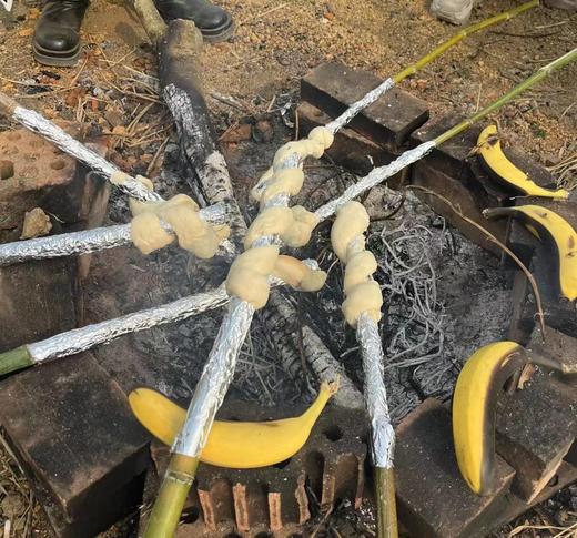 12.20/28，郫都区【荒野厨房】厨艺大比拼，田园采摘，腌制叫花鸡，土窖搭建，竹竿面包，走进自然，寻找自然。 商品图3