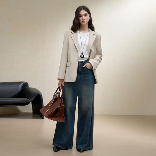 西遇气质职场通勤休闲西装女秋季高级感垫肩廓形西服外套上衣V2951226 商品图1