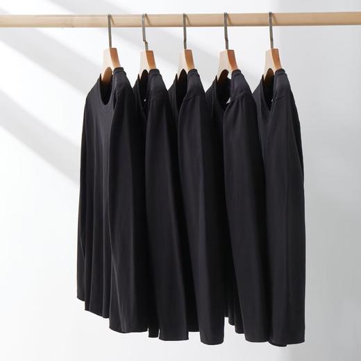 【秋季上新，男女同款】MIVECION简约纯棉长袖 230g重磅纯棉长袖，宽松版型 圆领设计，简约百搭情侣款 舒适百搭，单穿打底都可以80-190都可穿 商品图3