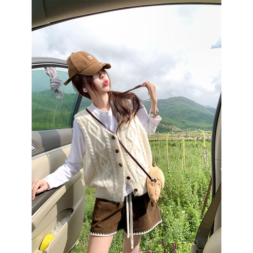 <曾小咸推荐>现货秒杀 ！微信超特价！韩系抽绳撞色边短裤 日常129.99 立减60 秒杀69.99！！ 商品图1