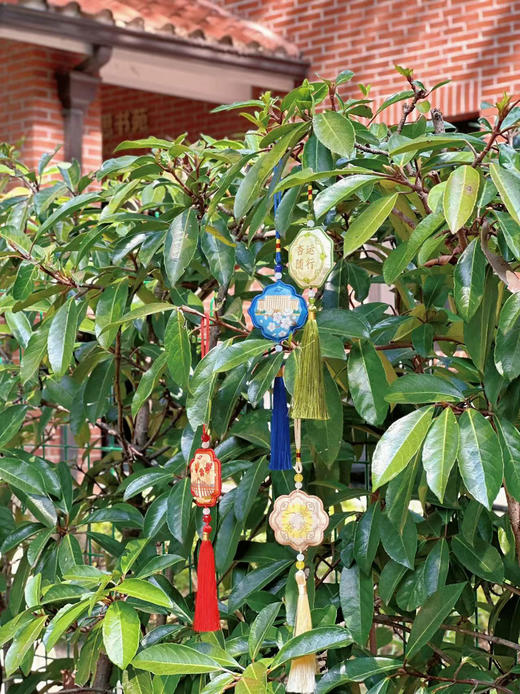 华科大织锦香囊挂件 商品图7