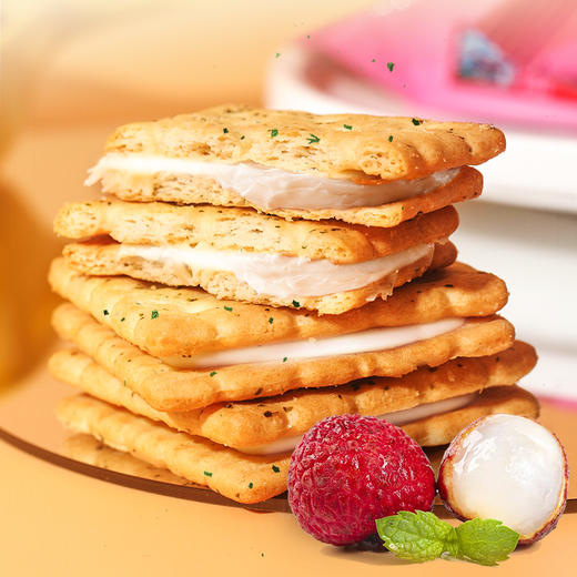 马奇新新 马来西亚进口玫瑰荔枝味夹心饼干 190g*3袋 商品图1