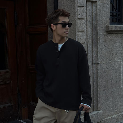 徐太浪【370g重磅 亨利领】大码打底长袖T恤男春秋休闲黑色上衣 商品图1