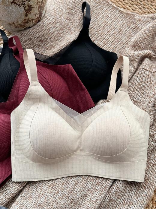 【2件减30元】【升级塑形感】升级软软内衣  微磨毛感，摸起来格外软糯，包裹和回弹性好，聚拢提拉承托力强，适合秋季和冬季穿~ 商品图0