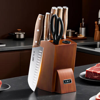 王麻子菜刀刀具全套 厨房用具大全家用厨具套装斩骨切菜切肉刀水果【进口胡桃木柄】送菜板 /厨具 /刀剪菜板 /刀具套装 商品图4