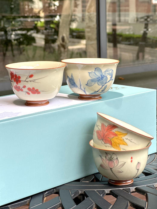 华科大四季花瓷器杯套装 商品图1