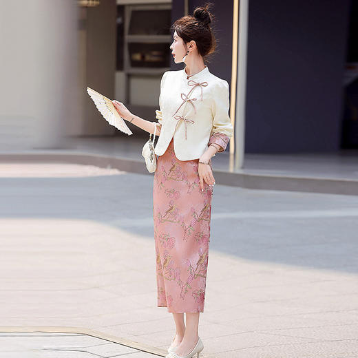 HR MEIQIN6025新中式优雅气质提花套装复古国风盘扣上衣半身裙两件套 商品图2