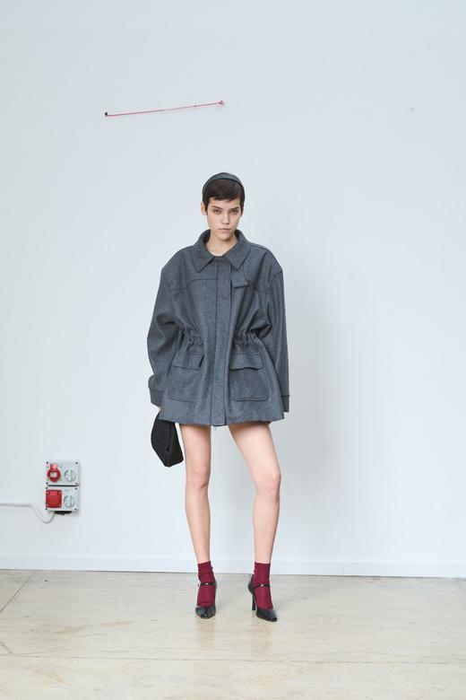 LA PISCINE FIELD OVER  JACKET深灰色抽带夹克 商品图2