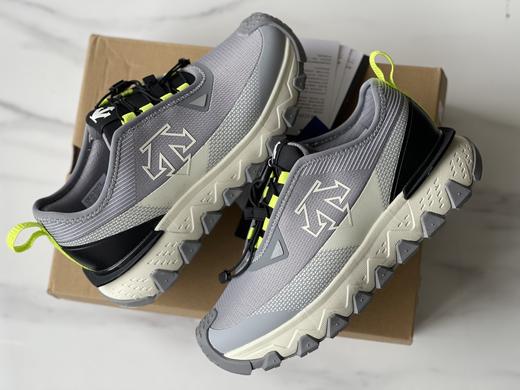 点此购买 迪桑特SKI STYLE系列男女款都市户外机能运动鞋 98 329171 商品图13