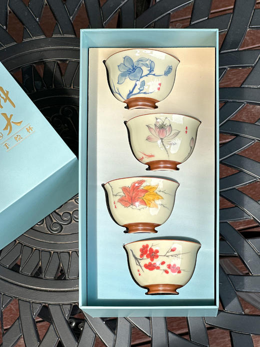 华科大四季花瓷器杯套装 商品图0