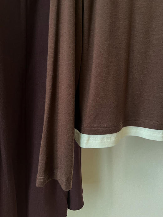 【第二层肌肤】噢蜜ooomeooo假两件大U领打底衣 商品图9