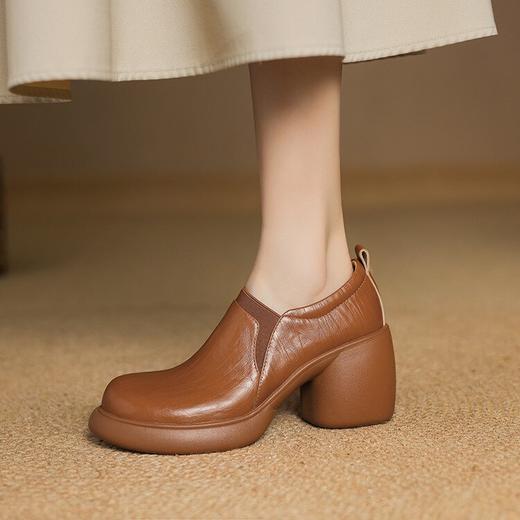 【预售5天】真皮厚底粗跟深口单鞋英伦风简约圆头高跟鞋女小皮鞋TYMXY&A1908 商品图2