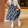 「DANMO格纹A字裙」松紧腰部设计 走线平整彰显质感 清晰纹理质感 呈现出专属视觉效果 A字型设计 有效遮盖腿部缺陷 商品缩略图1