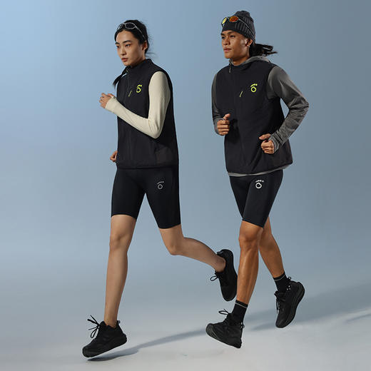 原创单品 ｜ 马孔多支撑四分裤 分区压缩包裹 四项高弹  户外跑步 3口袋 手机仓 商品图4