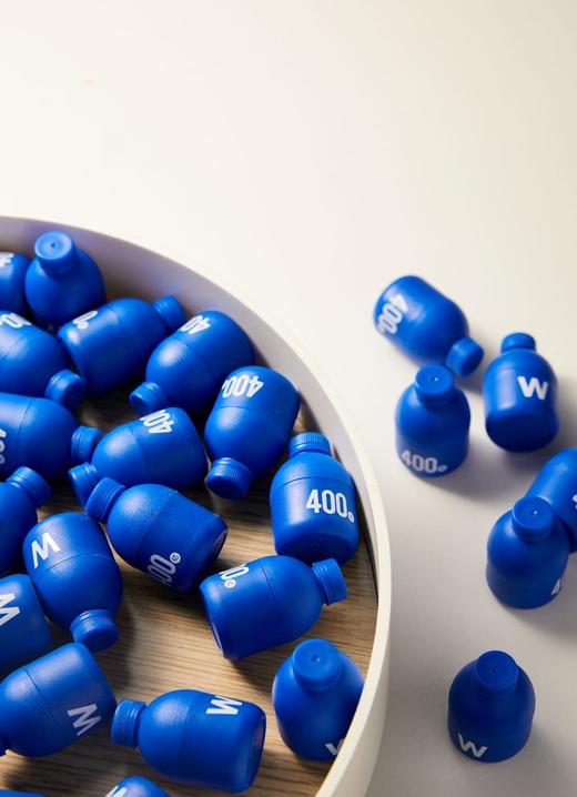 【多妈团购 万益蓝全能益生菌小蓝瓶（到手30瓶+送维C软糖2袋+蓝色小胖杯）】全新4代小蓝瓶 更高效 更协同 更高活 肠道添活力 嗯嗯添动力 配方纯净 安全无依赖-万益蓝 商品图2