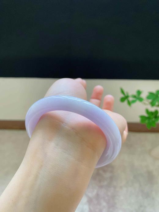 57圆条翡翠手镯 商品图5
