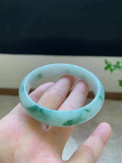 59正圈翡翠手镯 商品图0