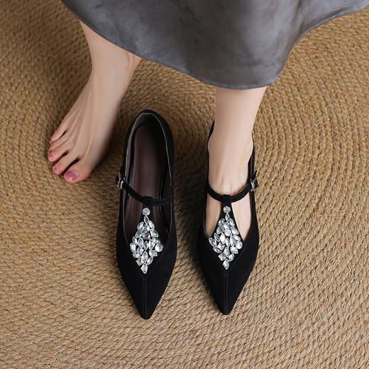 【预售5天】5cm中跟浅口单鞋春秋季新款尖头玛丽珍女鞋T字扣带时装女鞋JLY&18-603 商品图1