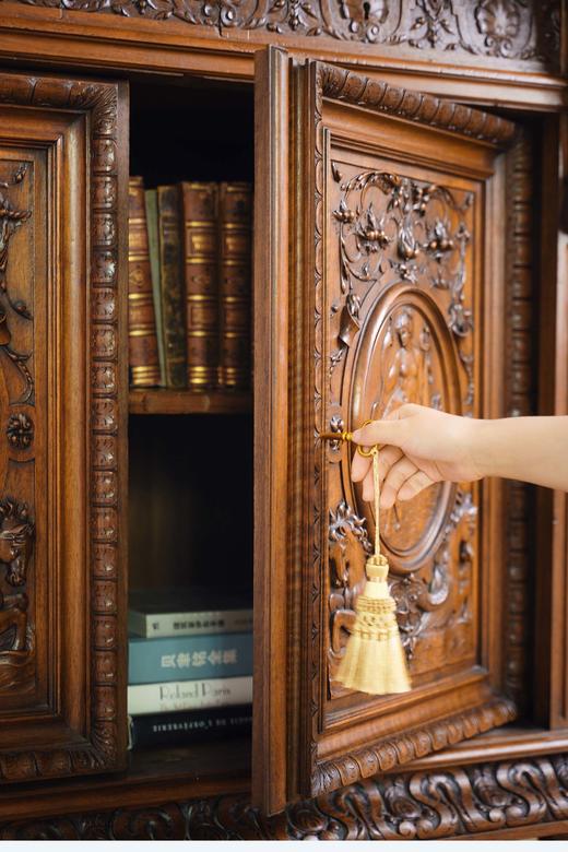 独角鹿西洋古董1880年代法国出品新文艺复兴风格古典女神主题胡桃木精雕大型边柜 商品图3