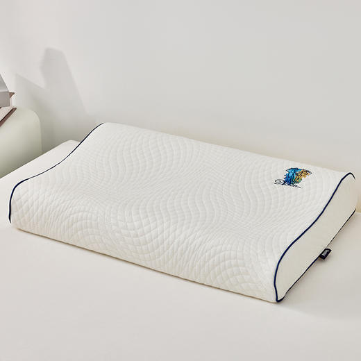 多喜爱 安豫天然乳胶枕（中枕/低枕）【进口原液乳胶】【针织面料】【人体工学】两款高度可选 柔弹支撑 商品图2