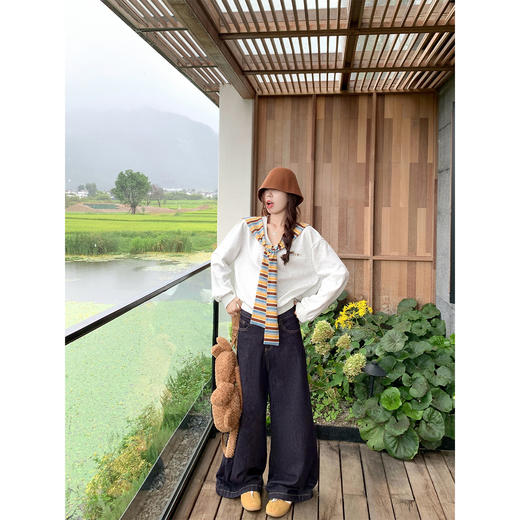 <曾小咸推荐>韩系彩色刺绣卫衣披肩两件套 商品图3