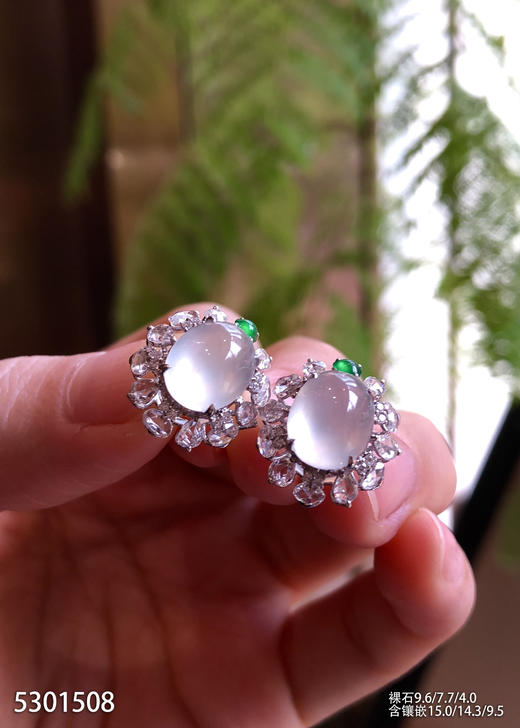 5301508，蛋面耳钉。具体价格微信咨询 商品图3