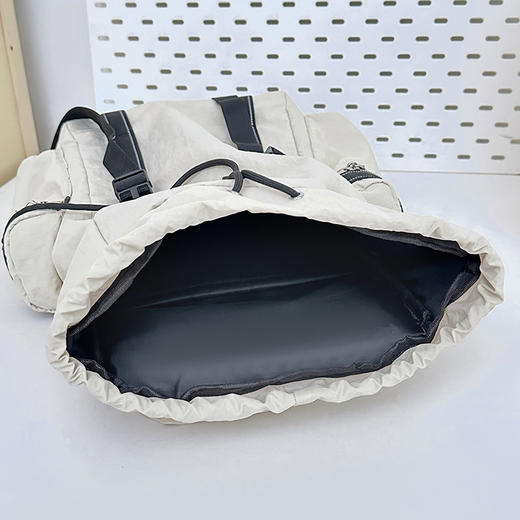 户外登山徒步双肩包潮流时尚书包大容量轻便旅游背包 商品图2