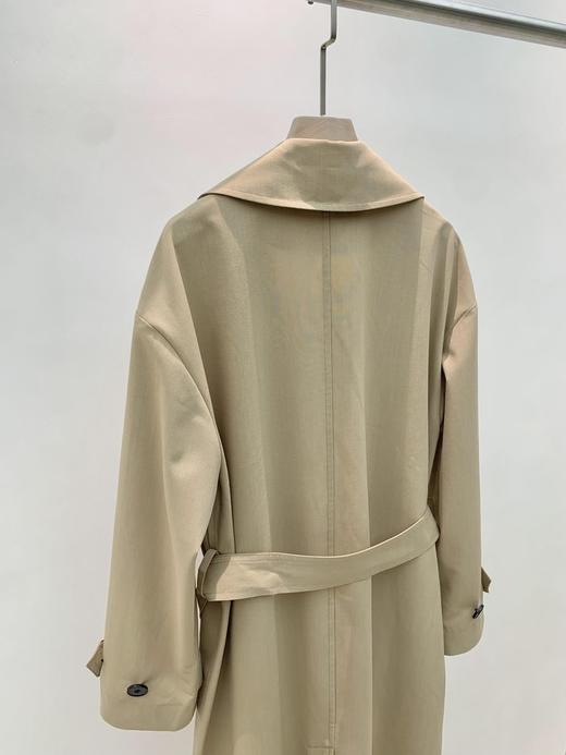【高品质私服】【IC丝羊毛精纺平纹布翻领风衣】线条流畅干练，富有人文气质，干练优雅与率性风格随意切换N1040-CC【无标出货 介意慎拍】 商品图13
