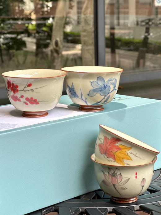 华科大四季花瓷器杯套装 商品图6