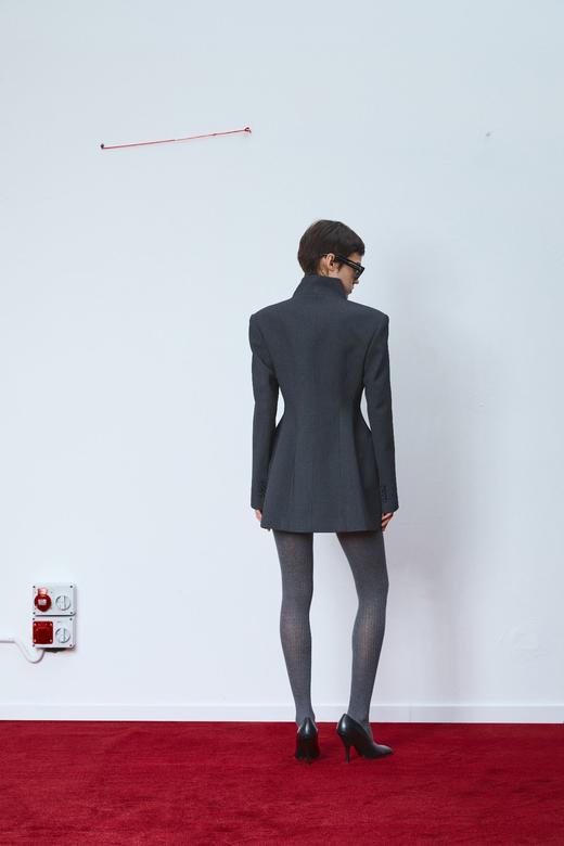 LA PISCINE SCULPTED  BLAZER 收腰灰色上衣 商品图2