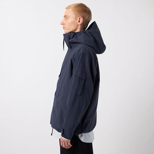 nanamica 2L NYLON GORE-TEX 专业防水面料巡洋舰军事连帽夹克 商品图1