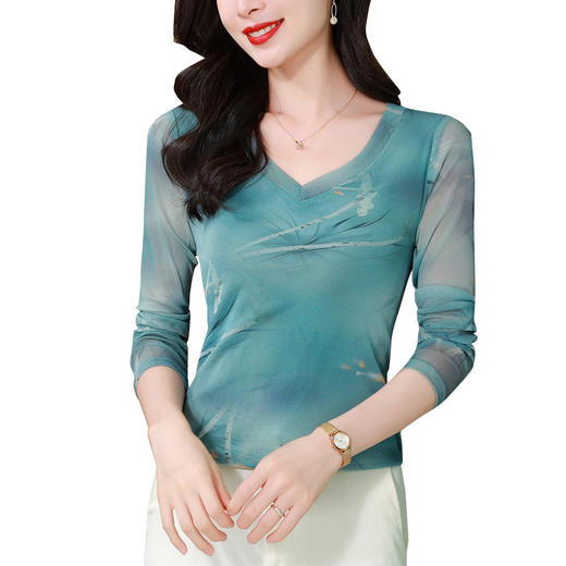 KQL 520N89321时尚纱网印花长袖V领修身显瘦洋气打底衫T恤上衣 商品图4